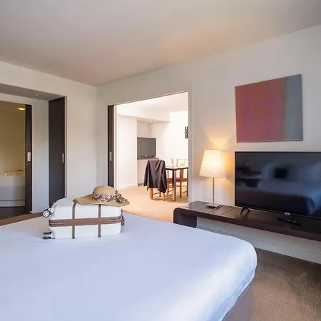 Hotel Novotel Centre Gare 4*