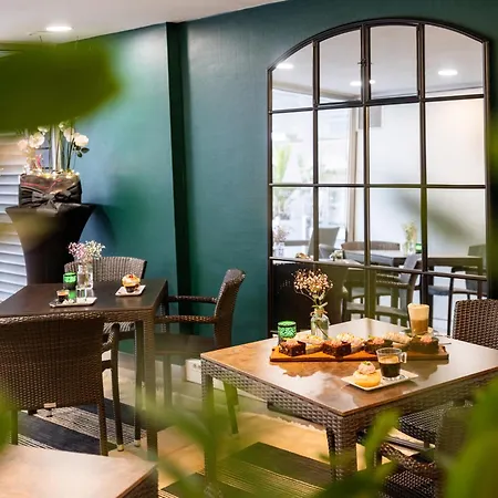 Novotel Centre Gare Hotell