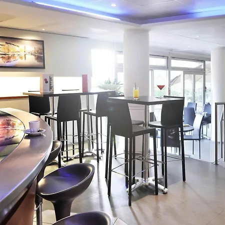 Novotel Centre Gare 4*