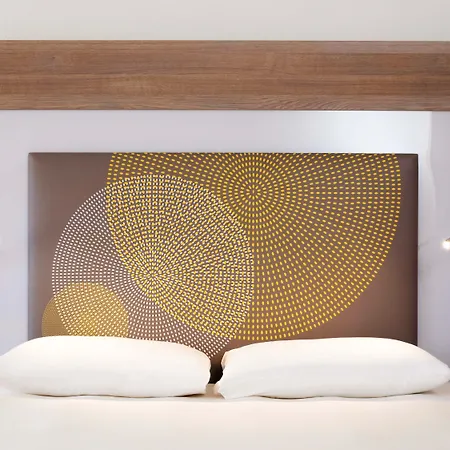 Novotel Centre Gare 4* Нант