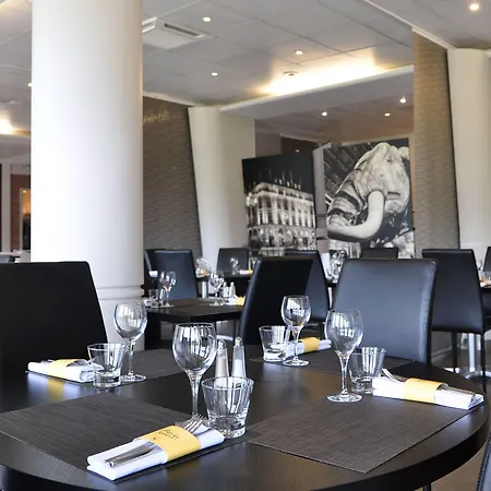 Отель Novotel Centre Gare