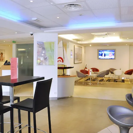 Отель Novotel Centre Gare 4*