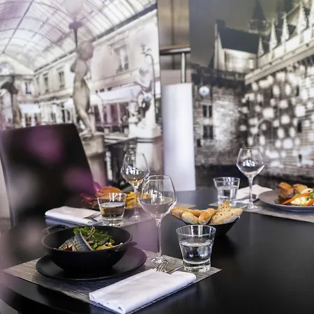 Novotel Centre Gare 4*