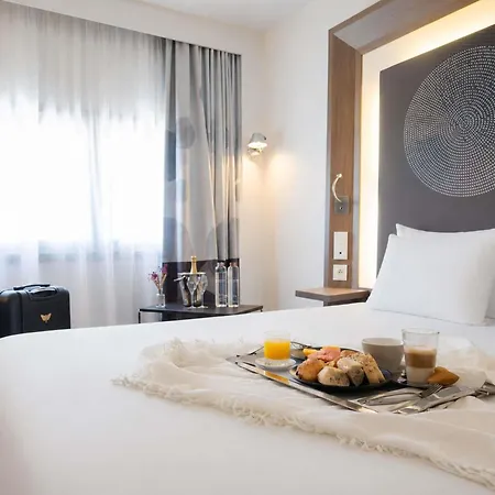 Hotel Novotel Centre Gare 4*