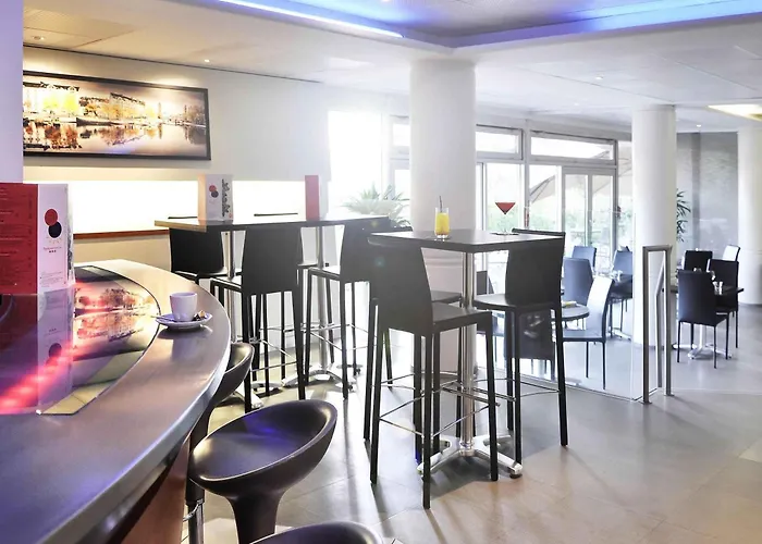 Novotel Centre Gare 4*