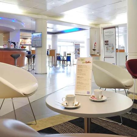 Hotel Novotel Centre Gare 4*