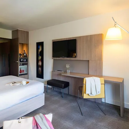 Novotel Centre Gare 4*