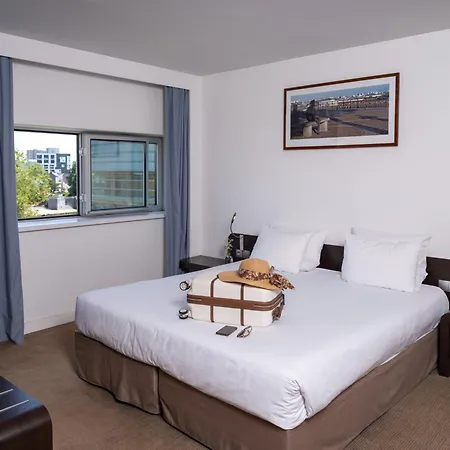Hotel Novotel Centre Gare 4*