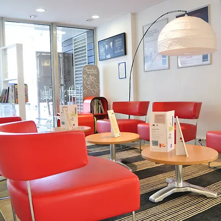 Novotel Centre Gare Hotel 4*